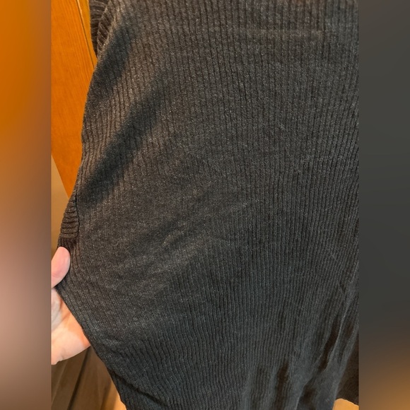 Eileen Fisher Organic Linen Delave Crew Neck Top Long Sleeve Size XS - Picture 8 of 9